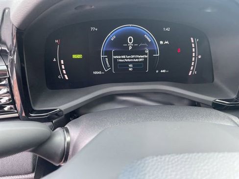 Used 2025 Toyota Camry LE FWD image 14