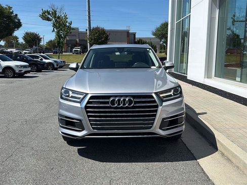 Used 2017 Audi Q7 3.0T Premium Plus w/ Premium Plus Package AWD/4WD image 3