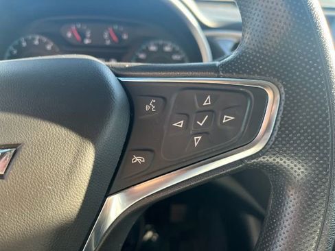 Used 2023 Chevrolet Malibu LT FWD image 25