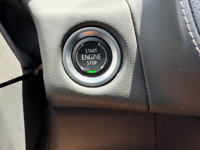 Certified 2024 GMC Yukon SLT RWD image 26