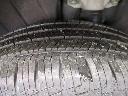 Used 2022 Hyundai Santa Cruz SEL Premium image 9