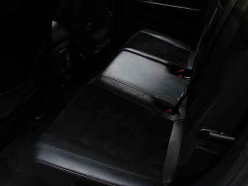 Used 2017 Jeep Grand Cherokee Altitude image 18