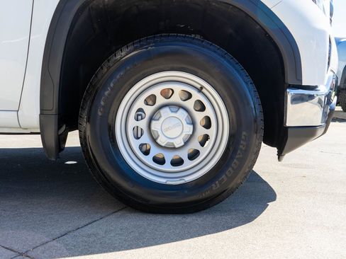 New 2025 GMC Sierra 1500 Pro w/ Pro Value Package image 31