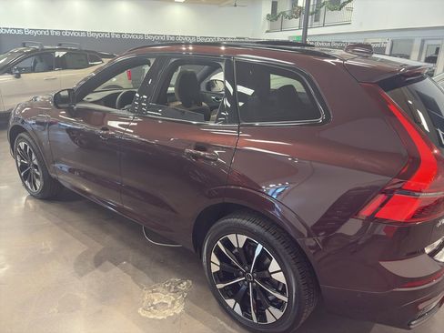 New 2026 Volvo XC60 T8 Plus w/ Protection Package Premier image 4