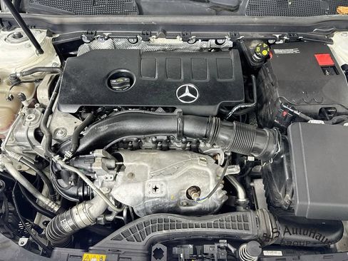 Used 2020 Mercedes-Benz CLA 250 image 36