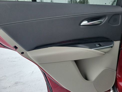 Used 2019 Cadillac XT4 Premium Luxury image 10