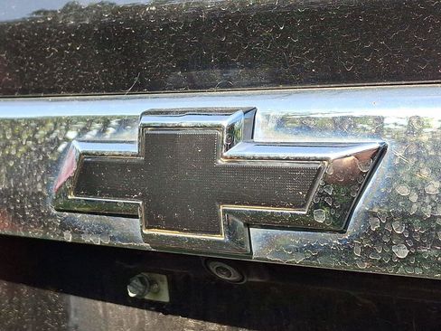 Used 2020 Chevrolet Traverse LT image 14