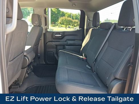 Used 2023 Chevrolet Silverado 1500 Custom AWD/4WD image 21