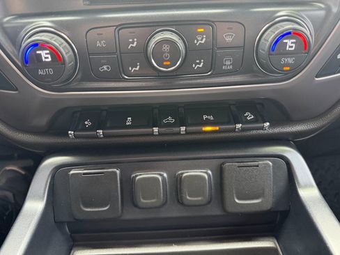 Used 2015 GMC Sierra 1500 SLT image 24