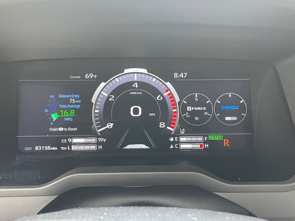 Used 2023 Toyota Sequoia Capstone AWD/4WD image 30
