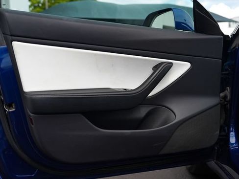 Used 2019 Tesla Model 3 Standard Range Plus RWD image 40