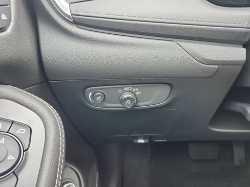 New 2026 Buick Encore GX Avenir w/ Avenir Technology Package image 19