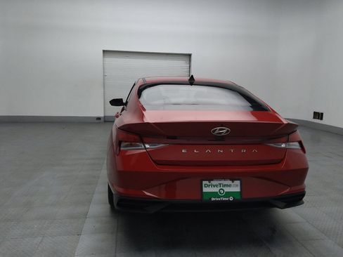 Used 2023 Hyundai Elantra SEL w/ Convenience Package image 6