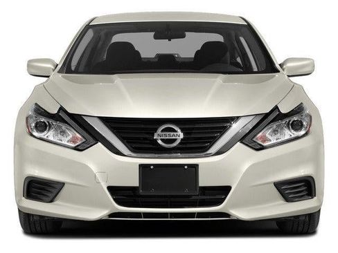 Used 2018 Nissan Altima 2.5 SV FWD image 4