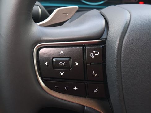 Used 2025 Lexus ES 350 w/ Premium Package FWD image 23
