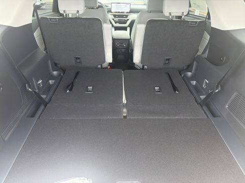 New 2026 Ford Explorer Active w/ Active Comfort Package AWD/4WD image 14