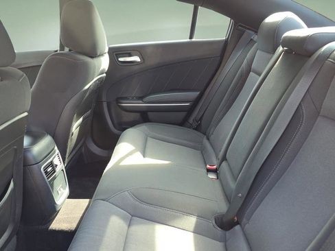 Used 2019 Dodge Charger SXT w/ Cold Weather Package image 13