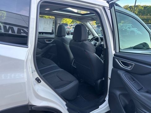Certified 2022 Subaru Forester Premium AWD/4WD image 39