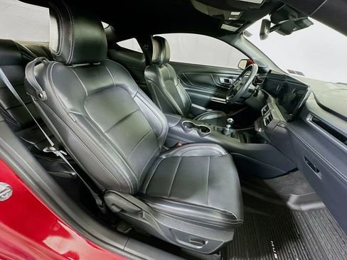 Used 2024 Ford Mustang GT Premium image 26