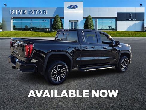Used 2025 GMC Sierra 1500 AT4 w/ AT4 Premium Package image 8