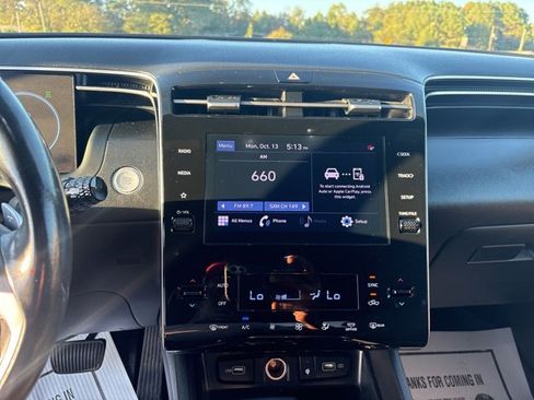 Used 2022 Hyundai Santa Cruz SEL Premium image 20