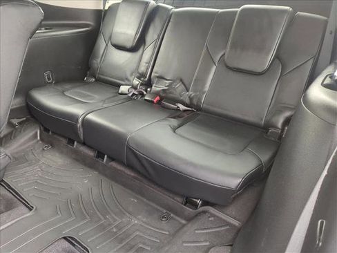 Used 2020 Nissan Armada SL w/ Premium Package image 21