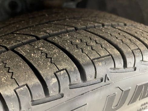 Used 2021 Toyota Avalon Limited w/ Advanced Safety Package image 8