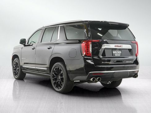 Used 2023 GMC Yukon Denali w/ Denali Reserve Package AWD/4WD image 3