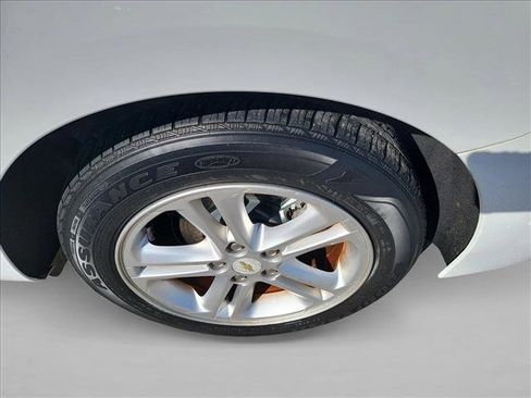 Used 2016 Chevrolet Cruze LT w/ Convenience Package image 12