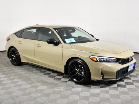 Certified 2025 Honda Civic Sport image 4