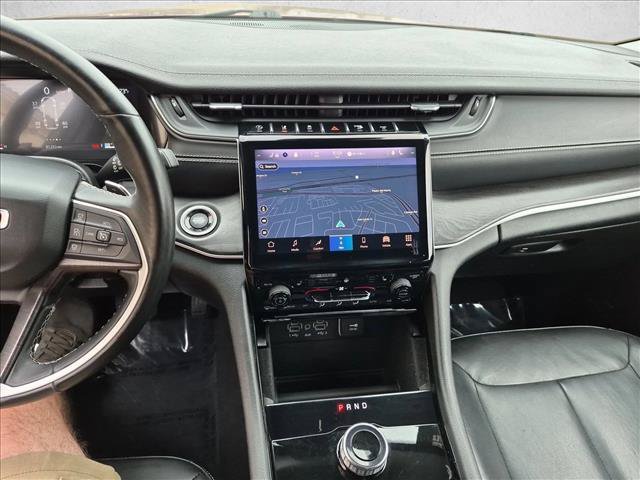 Used 2021 Jeep Grand Cherokee L Limited RWD image 15