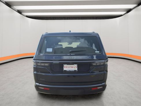 New 2026 Jeep Grand Wagoneer Limited AWD/4WD image 5