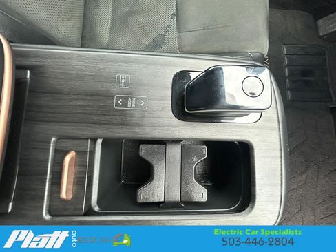 Used 2023 Nissan Ariya FWD image 39
