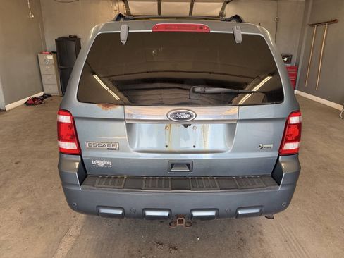 Used 2011 Ford Escape Limited w/ 302A Rapid Spec Order Code AWD/4WD image 4