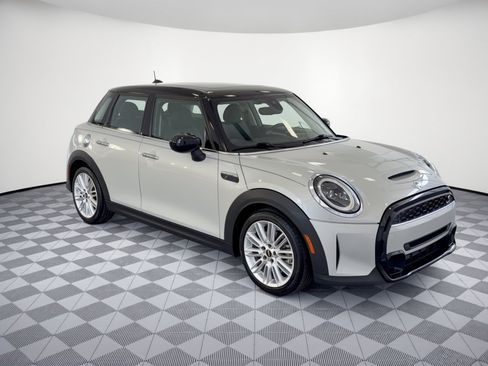 Used 2022 MINI Cooper S FWD image 7