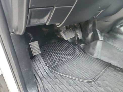 Used 2020 RAM 3500 Tradesman w/ Chrome Appearance Group image 36