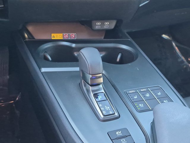 Used 2025 Lexus UX 300h FWD w/ Accessory Package (Z2) image 27