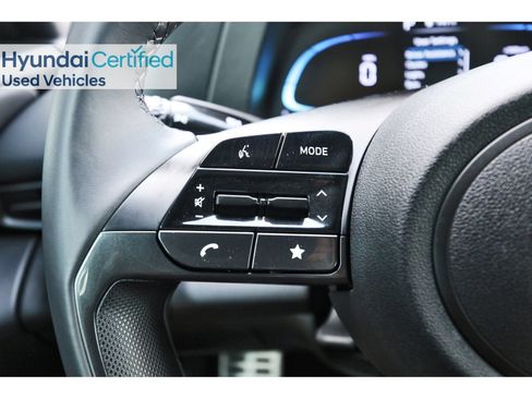 Certified 2025 Hyundai Elantra Sport FWD image 18