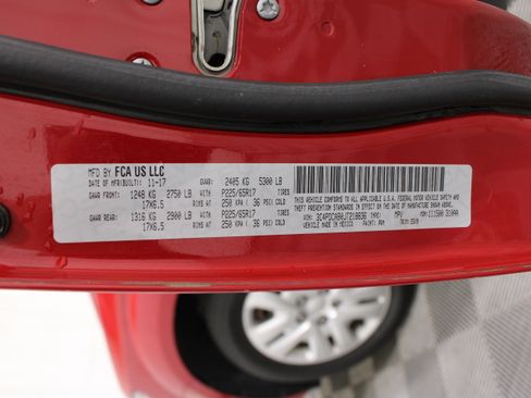 Used 2018 Dodge Journey SE FWD image 34