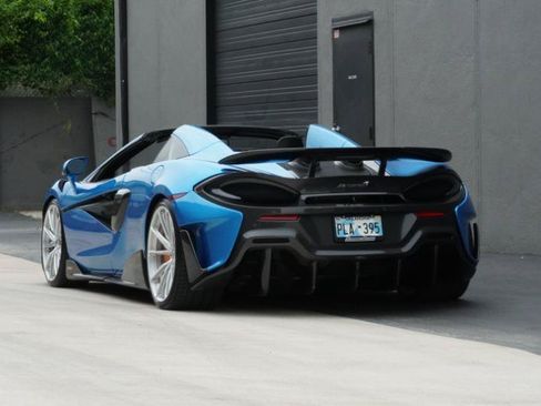 Used 2020 McLaren 600LT Spider RWD image 11