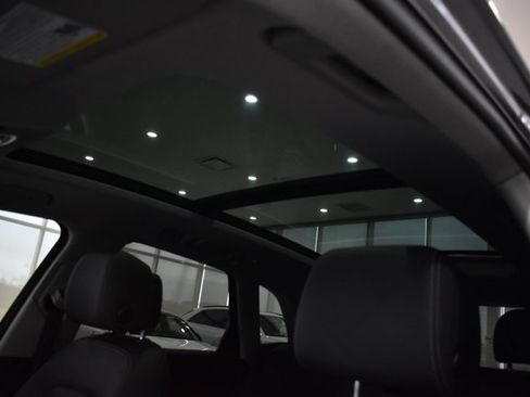 Used 2023 Audi Q5 2.0T Premium w/ Convenience Package image 36