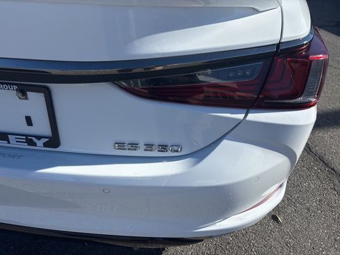 Used 2023 Lexus ES 350 F Sport image 18