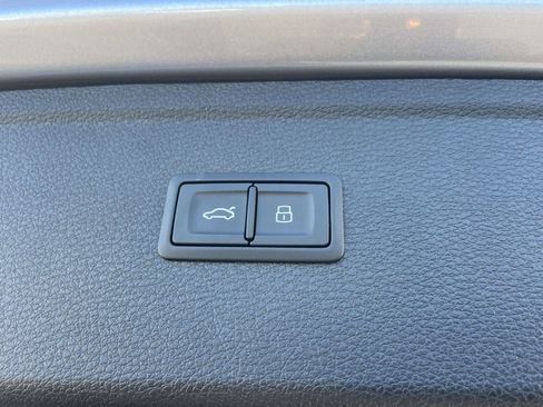 Certified 2024 Audi Q5 2.0T Premium w/ Convenience Package image 14