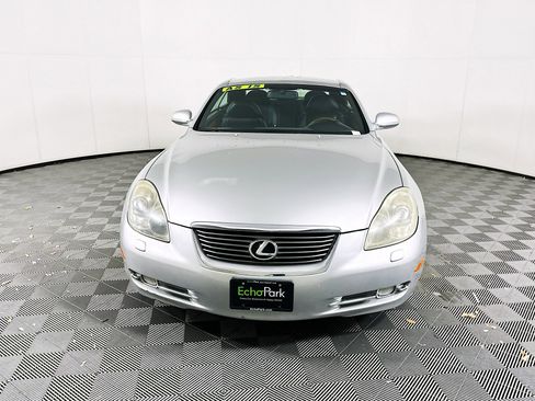 Used 2006 Lexus SC 430 Convertible RWD image 2