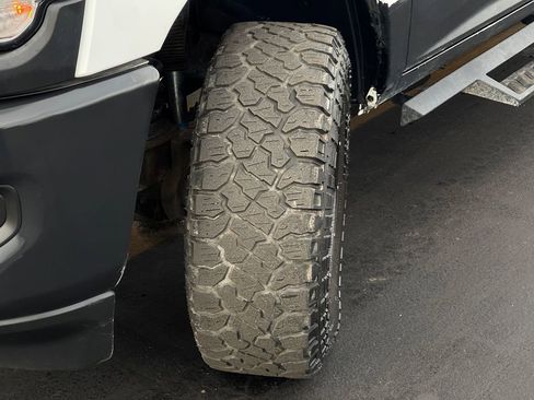 Used 2020 RAM 2500 Tradesman w/ Bed Utility Group image 32