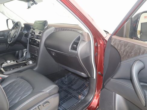 Used 2024 Nissan Armada Platinum w/ Captain's Chairs Package image 50