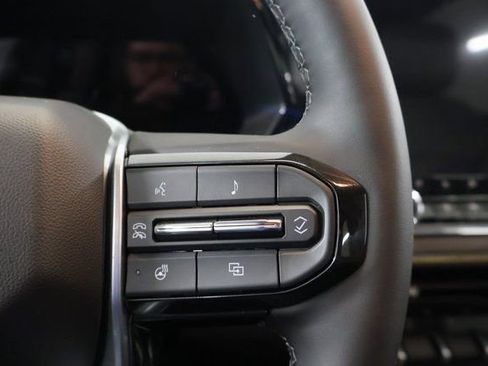 New 2026 Chevrolet Colorado ZR2 image 17