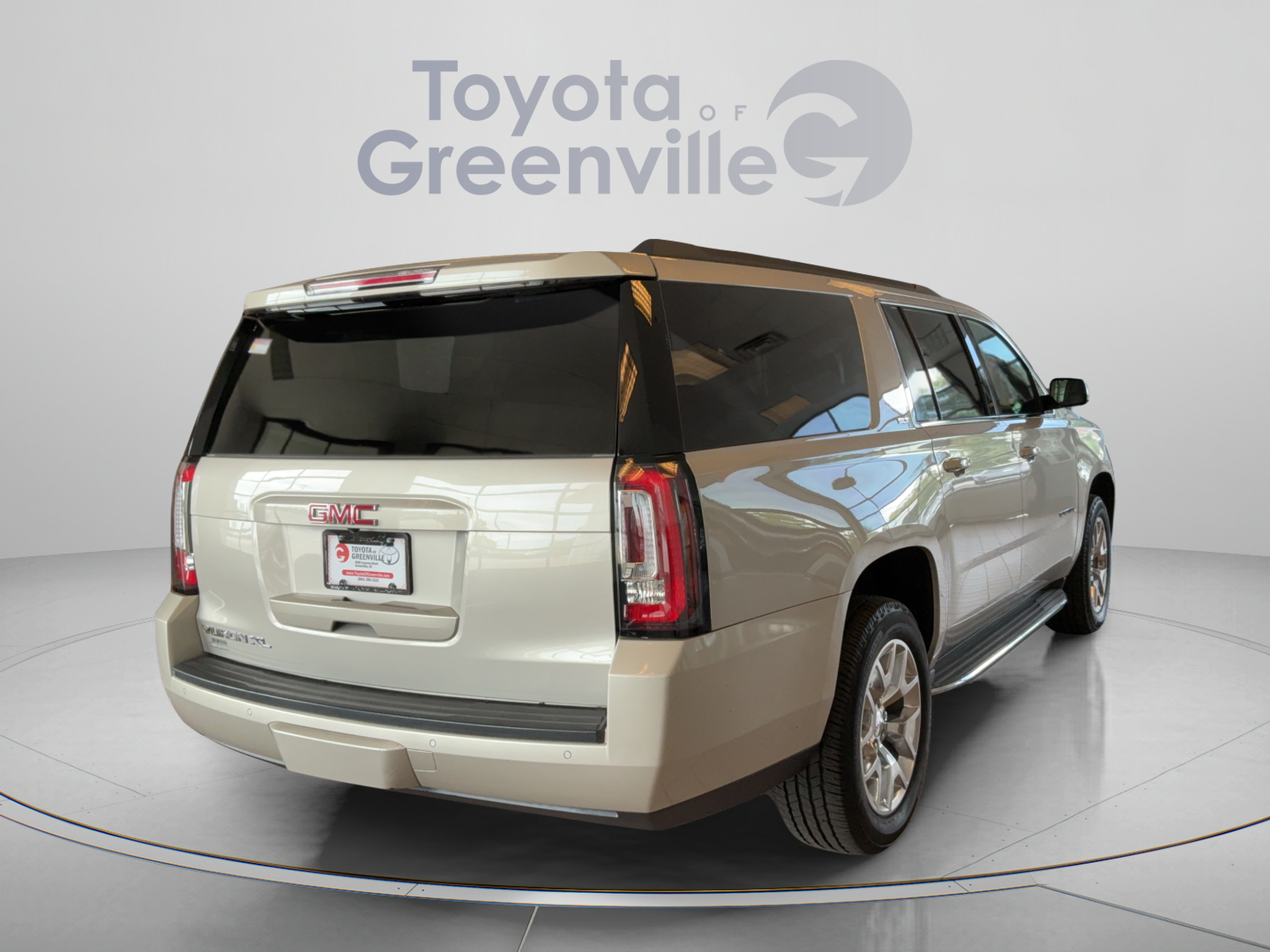 Used 2015 GMC Yukon XL SLT w/ HD Trailering Package RWD image 6