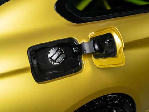 Used 2015 BMW M4 Coupe RWD image 29