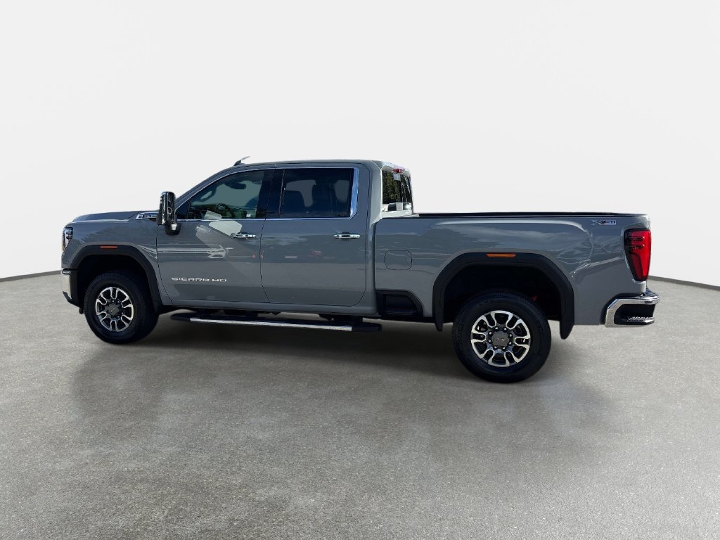 Used 2024 GMC Sierra 2500 SLT w/ SLT Premium Package AWD/4WD image 8